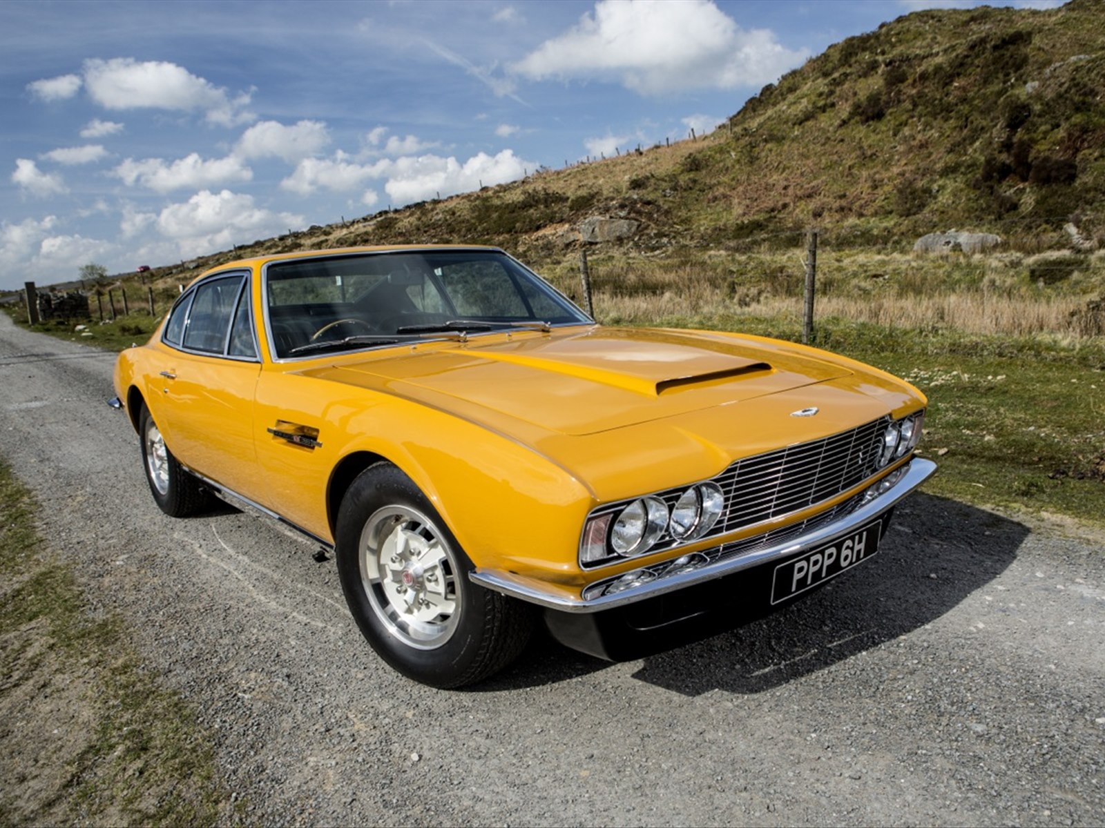 Aston Martin DBS 1970
